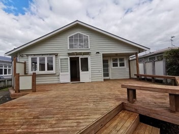 Image 1 of 14