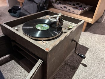Image 1 of 5