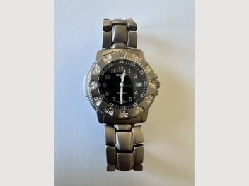Image 1 of 7
