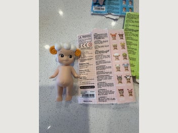 Image 1 of 4