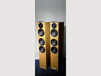 Image 1 of 20