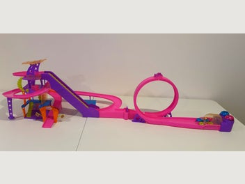 Image 1 of 7