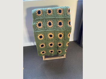 Image 1 of 7