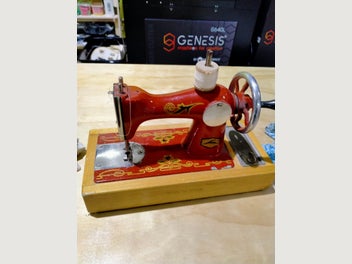 Image 1 of 7