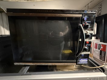 Image 1 of 6