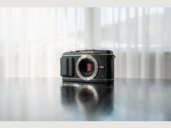 Image 1 of 7