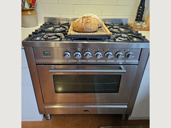 Image 1 of 6