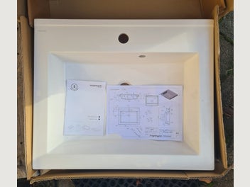 Image 1 of 8