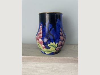 Image 1 of 8