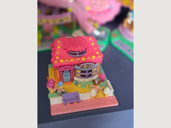 Image 1 of 5