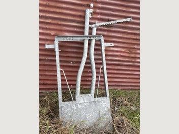 Image 1 of 1
