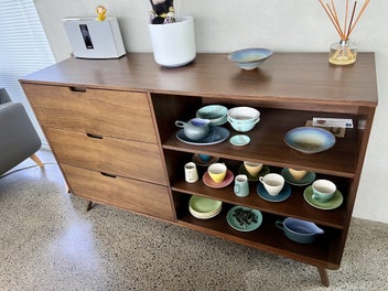Image 1 of 6