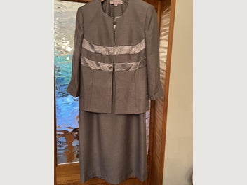Image 1 of 5