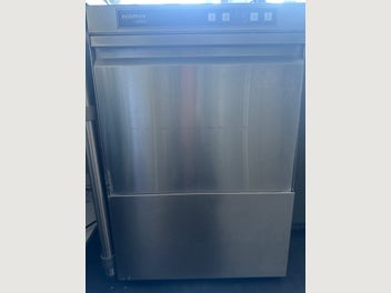Image 1 of 5