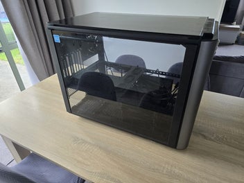 Image 1 of 6