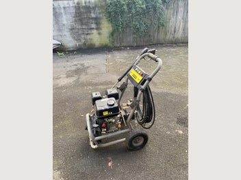 Image 1 of 7