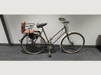 Image 1 of 3