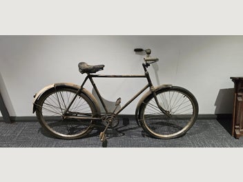 Image 1 of 1