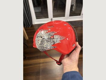 Image 1 of 4