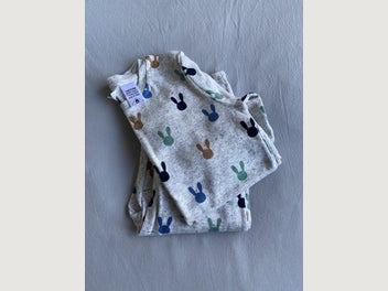 Image 1 of 4