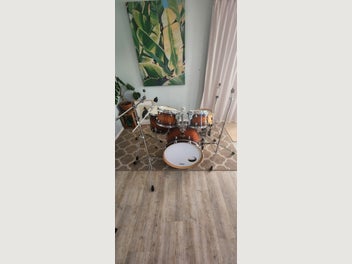 Image 1 of 20