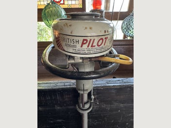 Image 1 of 7