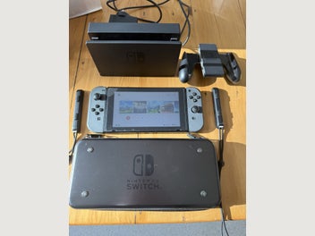 Image 1 of 1