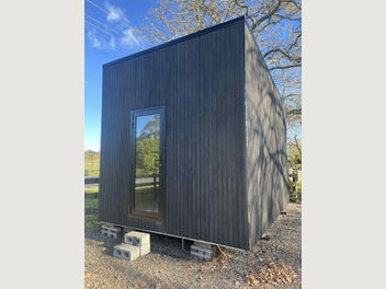 Image 1 of 6