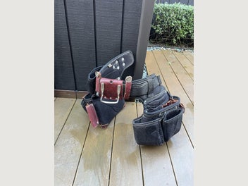 Image 1 of 7