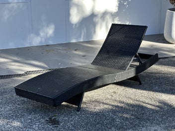 Image 1 of 7