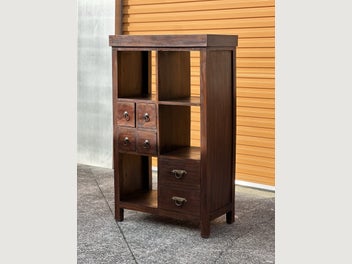 Image 1 of 8