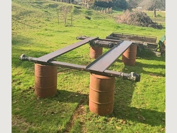 Image 1 of 5
