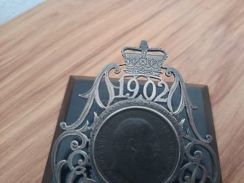 Image 1 of 7