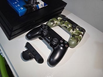 Image 1 of 3