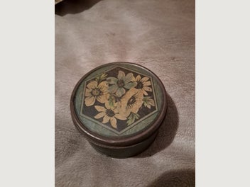 Image 1 of 3