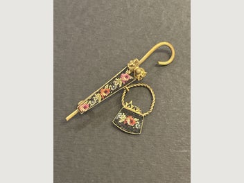 Image 1 of 5