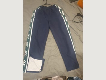 Image 1 of 4