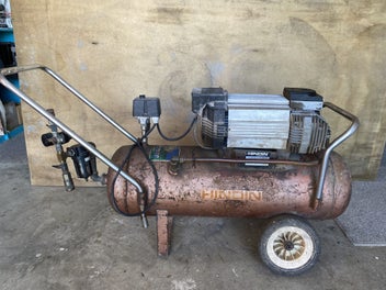 Image 1 of 6