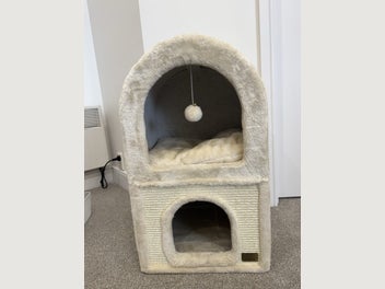 Image 1 of 4