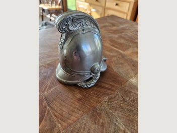 Image 1 of 7