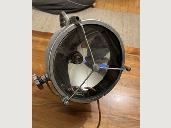 Image 1 of 7