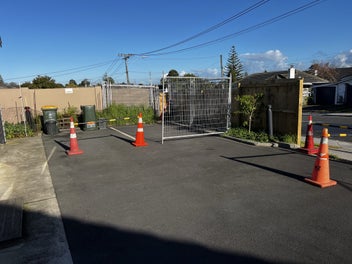 Image 1 of 2