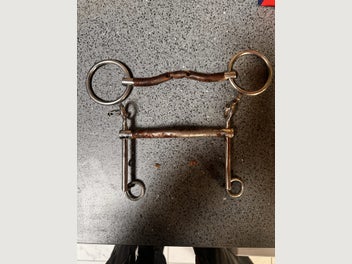 Image 1 of 1