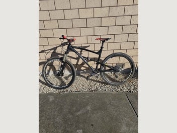 Image 1 of 7