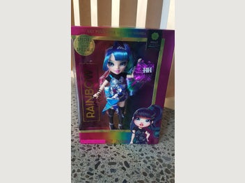 Image 1 of 8