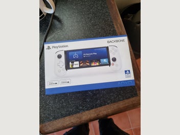 Image 1 of 4