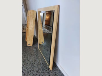 Image 1 of 7