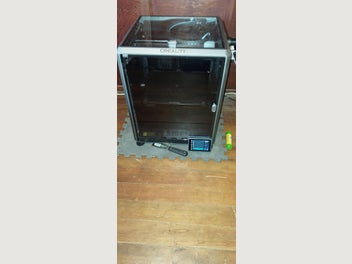 Image 1 of 3