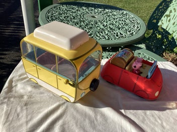 Image 1 of 8