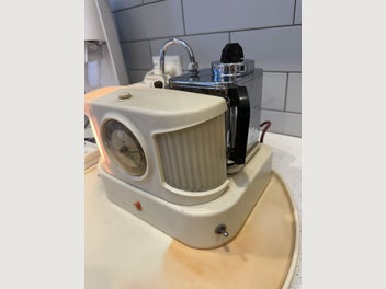 Image 1 of 5